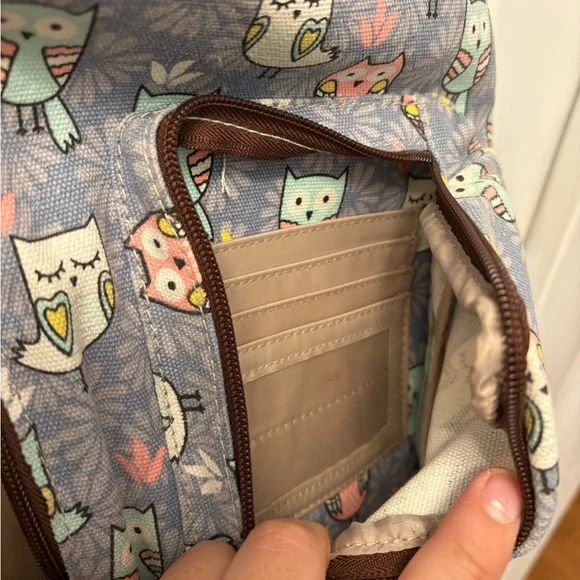 UNIONBAY owl sling bag crossbody with adjustable strap - Picture 5 of 9